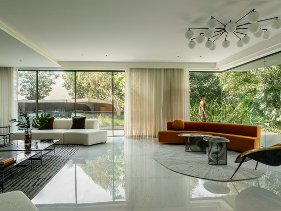 Maison NINE X NINE / Sanjay Puri Architects