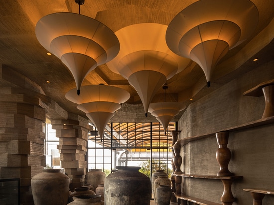 Café Mocha Pune / Loop Design Studio