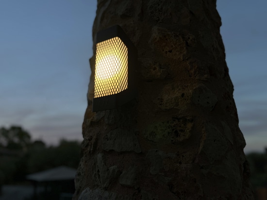 Nouvelle applique LED HEXY