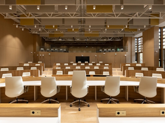 ESPACES DE TRAVAIL, HOSPITALITY, SPORT - Nanterre, France