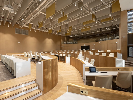 ESPACES DE TRAVAIL, HOSPITALITY, SPORT - Nanterre, France