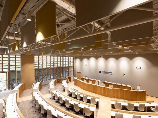 ESPACES DE TRAVAIL, HOSPITALITY, SPORT - Nanterre, France