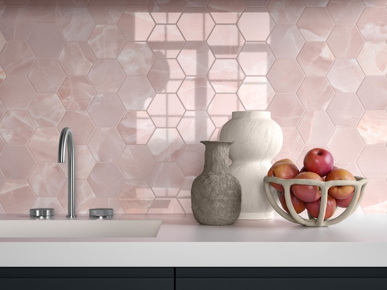 Tendances de la décoration d’intérieur : des petits formats aux dalles hexagonales