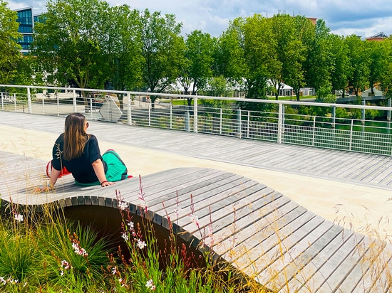 Îlots Solid Podium Surf - Pont Olympique Louafi Bouguera, Paris