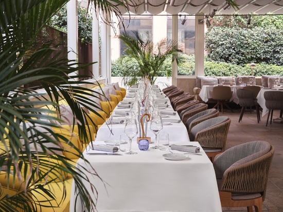 Kedry Prime de KE crée un nouvel espace commun ombragé pour l’hôtel Hyatt Centric Murano Venice à Murano