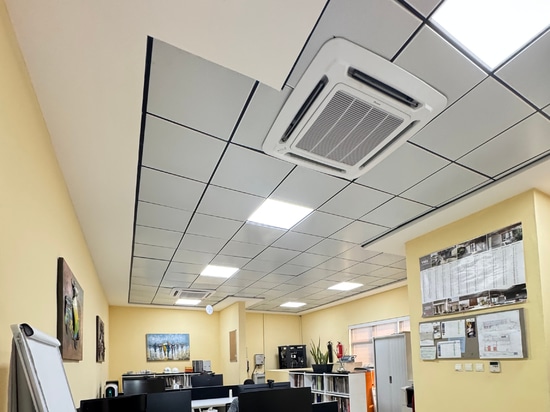Panneaux métalliques Atena pour plafond