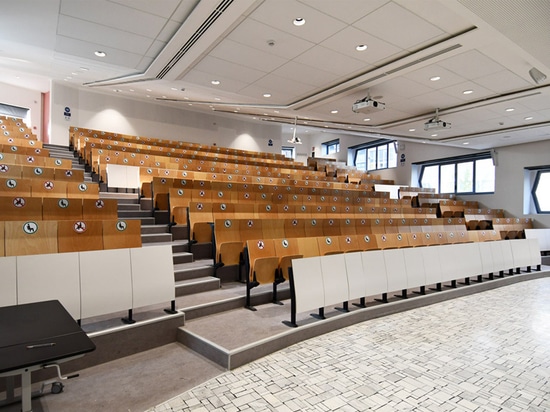 ENSEIGNEMENT ET FORMATION - Milan, Italie