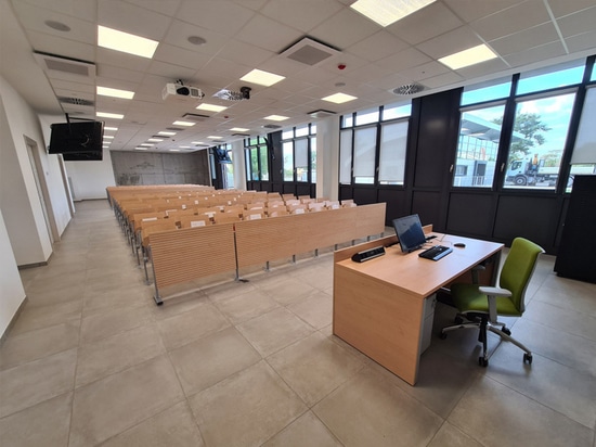 ENSEIGNEMENT ET FORMATION - Verona, Italie