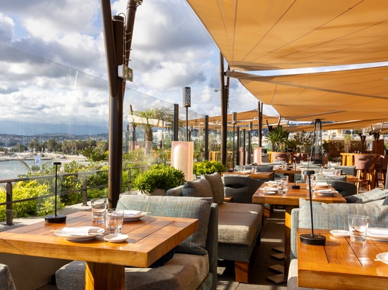 KE, l’esthétique essentielle et la conception sur mesure pour la terrasse branchée du Zuma Cannes