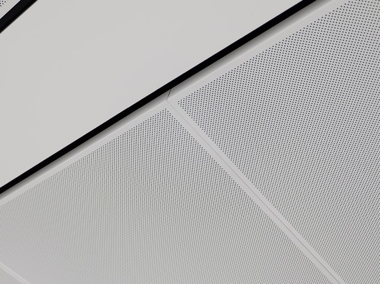 Panneaux métalliques sur mesure