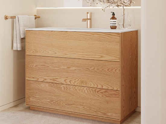 Gaia Freestanding Droite