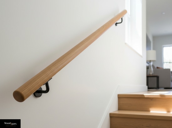 Woodspars : Main Courante en Bois Massif sur Mesure pour Projets d'Architecture