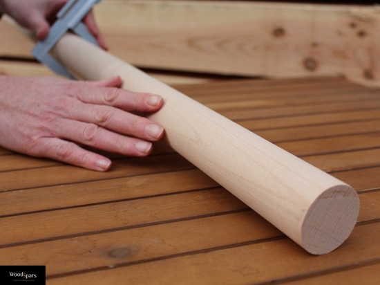 Woodspars : Main Courante en Bois Massif sur Mesure pour Projets d'Architecture