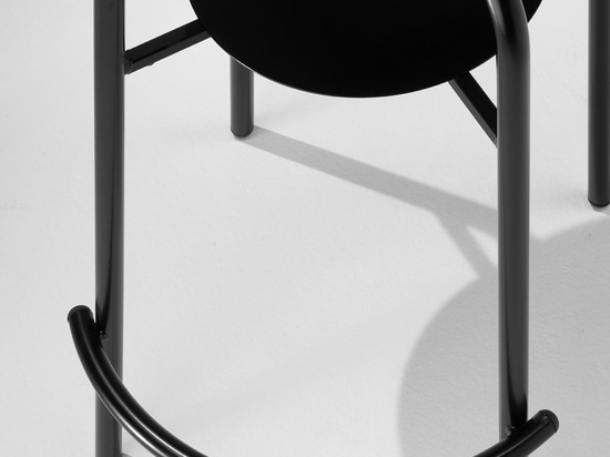 Le tabouret ICON/academia a été nominé pour le Compasso d'Oro ADI
