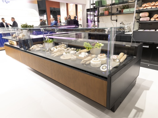 Frigomeccanica fait ses débuts à Host Milano après son intégration au sein du Groupe Arneg