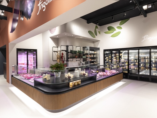 Frigomeccanica fait ses débuts à Host Milano après son intégration au sein du Groupe Arneg