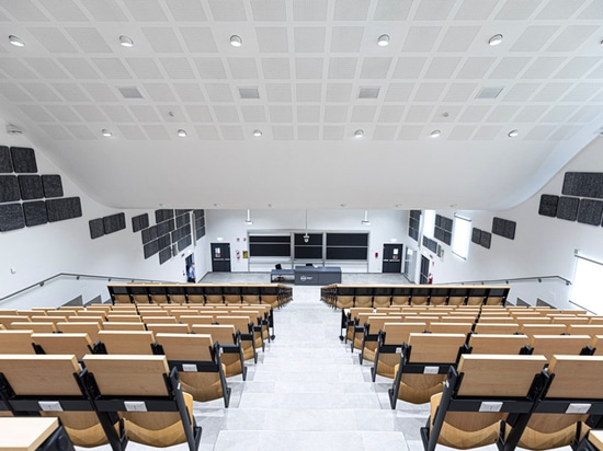 ENSEIGNEMENT ET FORMATION - Turin, Italie
