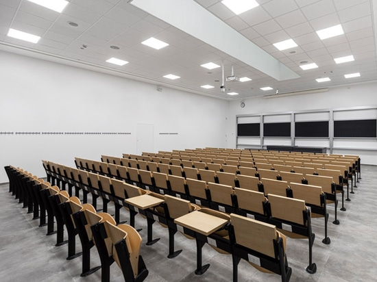 ENSEIGNEMENT ET FORMATION - Turin, Italie