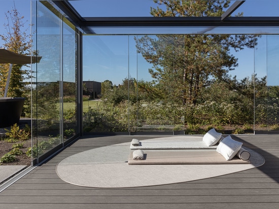 Découvrez les tapis 2TEC2 pour vos espaces intérieurs et extérieurs