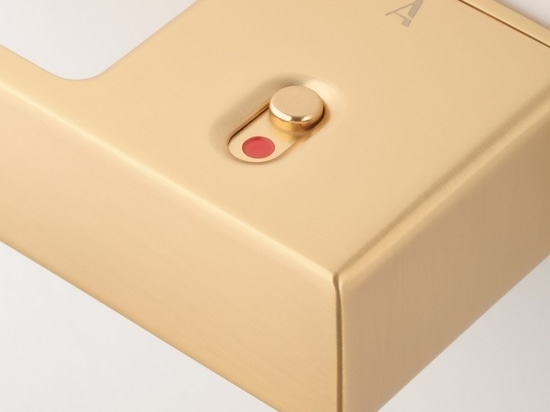 Poignée de porte Ludisia APRILE - Design moderne, forme minimaliste et finitions élégantes !
