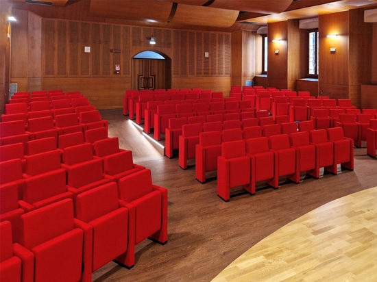 SIÈGES ARES LINE POUR CONSERVATOIRE - Verona, Italie
