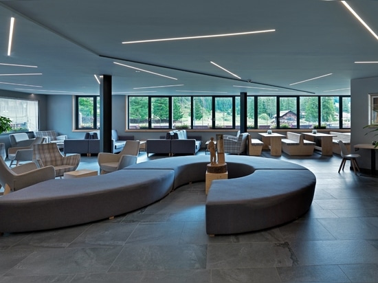Hôtel Fedora : un exemple d’architecture alpine réalisé avec du grès cérame
