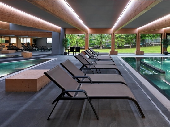 Hôtel Fedora : un exemple d’architecture alpine réalisé avec du grès cérame