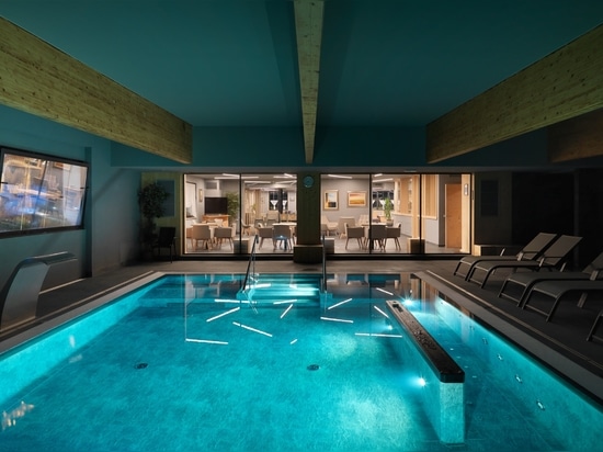 Hôtel Fedora : un exemple d’architecture alpine réalisé avec du grès cérame