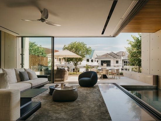 72 NG Home | Singapour