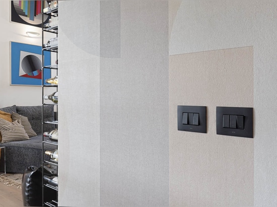 Plaques frontales ultra-minces et technologie intelligente : L'innovation AVE dans une villa italienne