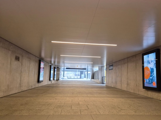 Système clip-in Atena Matrox pour la gare de Brno