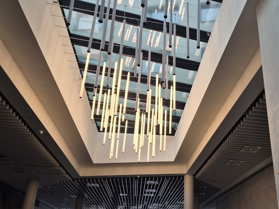 Plafond à baffles Atena