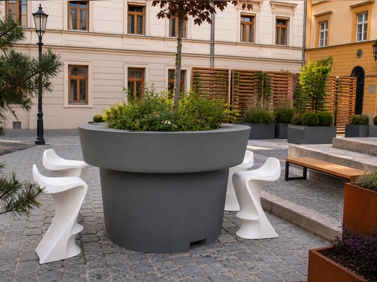 Grandes jardinières urbaines : des solutions flexibles pour les espaces publics