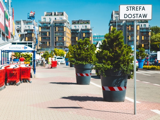 Des jardinières urbaines pour des espaces publics plus sûrs