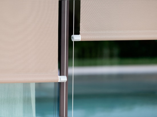 T-Square au bord de la piscine : protéger sans alourdir