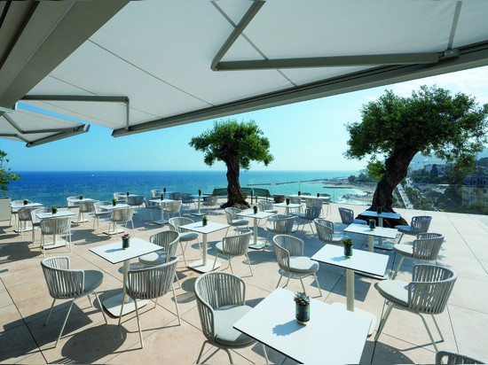 T-Hide dans l’hotel Europa Palace Sanremo : comofort outdoor de style contemporaine