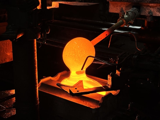 Fabrication de tuiles en verre