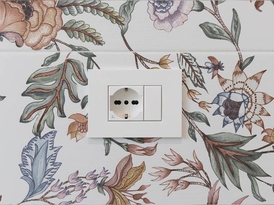 AVE Hotel Automation : confort et design au bord du lac de Garde