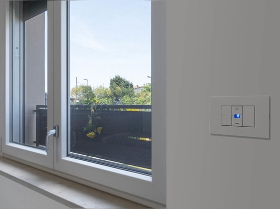AVE Hotel Automation : confort et design au bord du lac de Garde