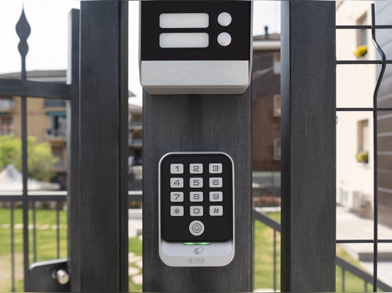 AVE Hotel Automation : confort et design au bord du lac de Garde