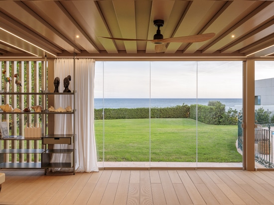 Carrera à Denia: l'espace de transition entre la maison et le Mediterranee