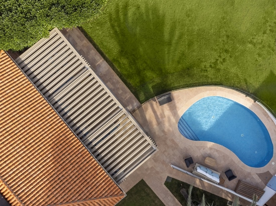 Carrera à Denia: l'espace de transition entre la maison et le Mediterranee