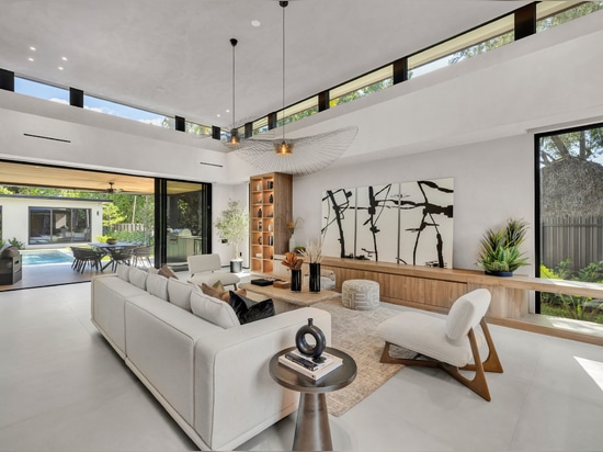Prima Ecru habille une villa en Floride