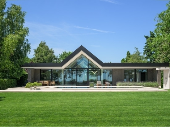 Villa à Novi Banovci