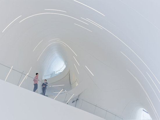 ZAHA HADID ? CENTRE CULTUREL DE S HEYDAR ALIYEV