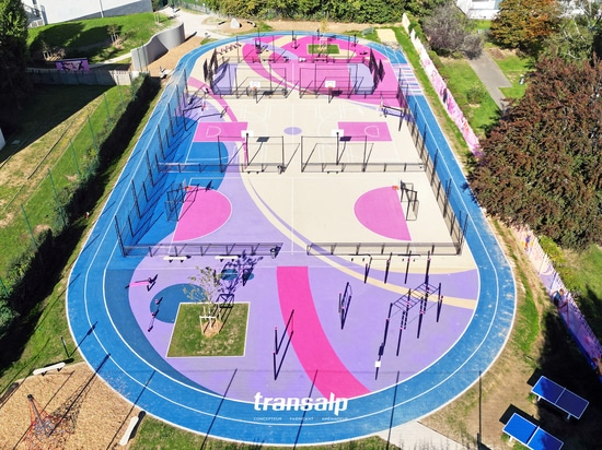 Complexe multisports sur-mesure inclusif intergénérationel 02