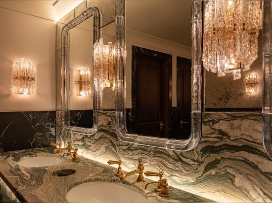 Cadre de miroir en cast glass
