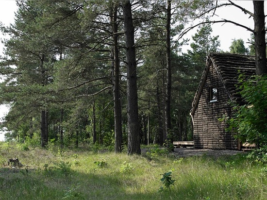 LA MAISON MODERNE D'ALGUE PAR TEGNESTUEN VANDKUNSTEN