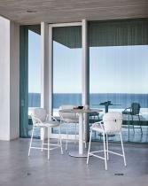 wit on white-52