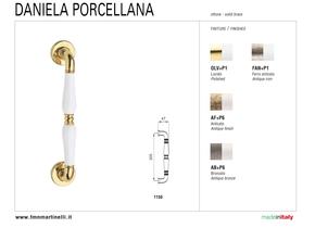 Pull handles:Daniela porcellana